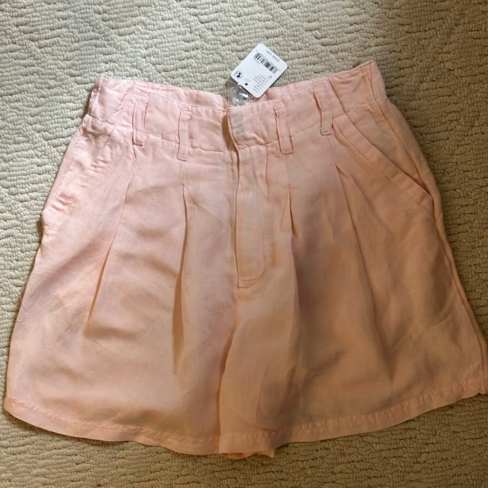 Free People Calla pleated high waist linen blend 4” shorts NWT 0 - Picture 2 of 13